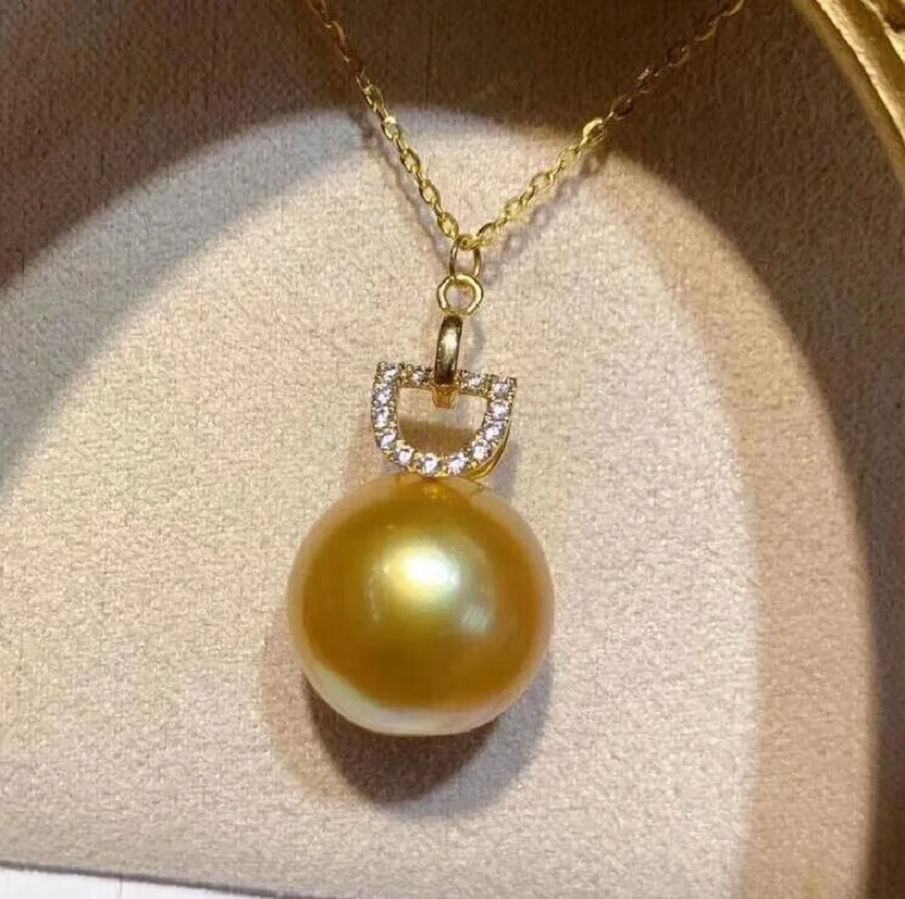 Large AAAA 11-12mm South China Sea Round Gold Pearl Pendant Necklace 18 