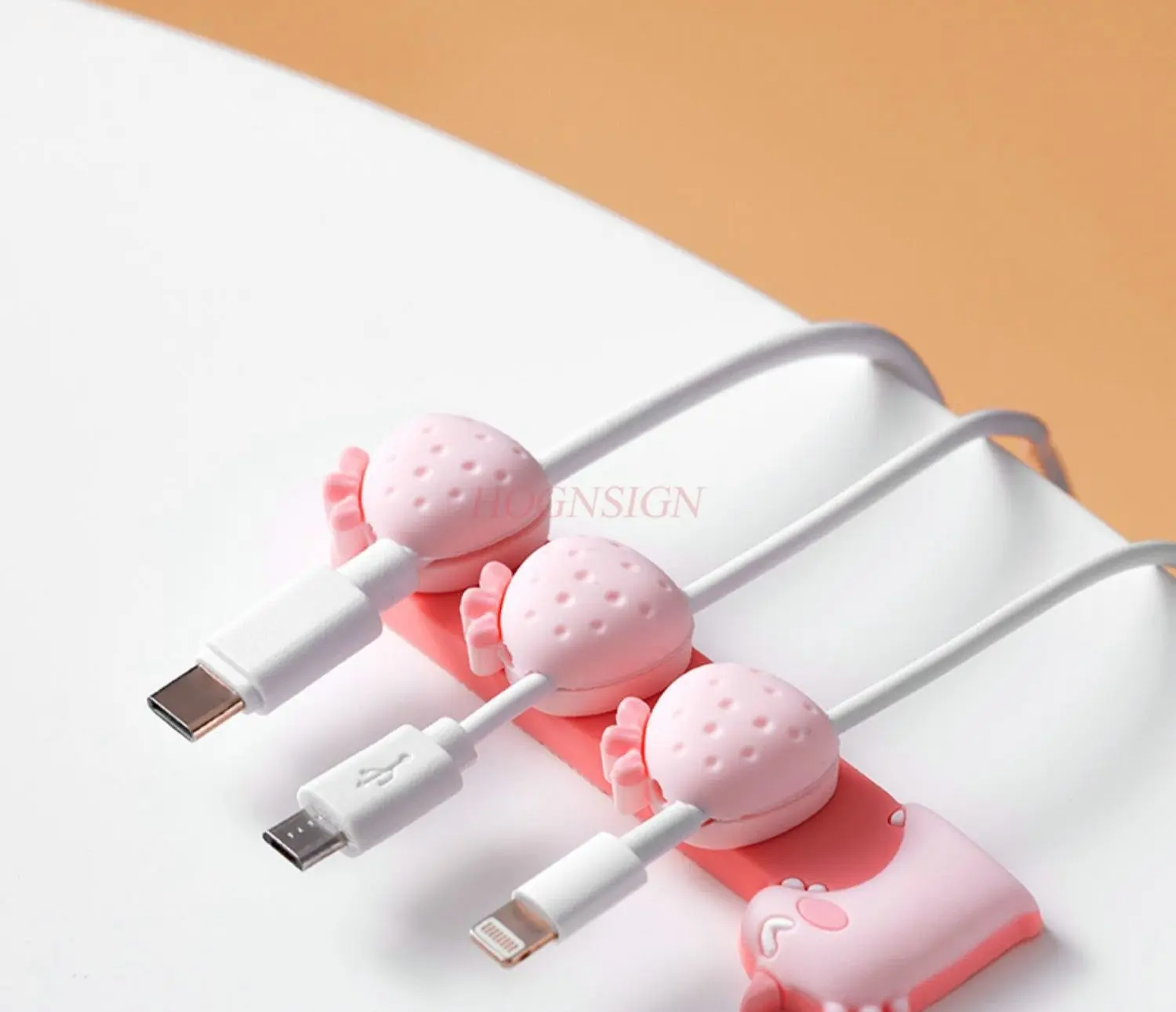 1pcs Magnetic mobile phone charging cable holder creative winding device desktop car hub data cable