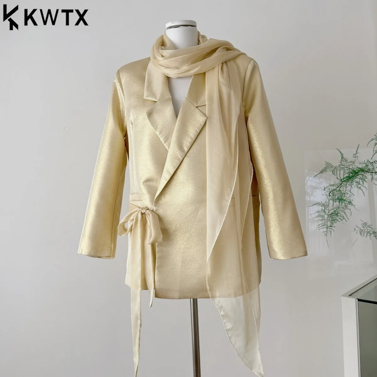 

KWTX 2025 женский повседневный пиджак, однотонный пиджак с завязками на талии и шарфом, элегантный винтажный роскошный осенне-зимний модный пиджак