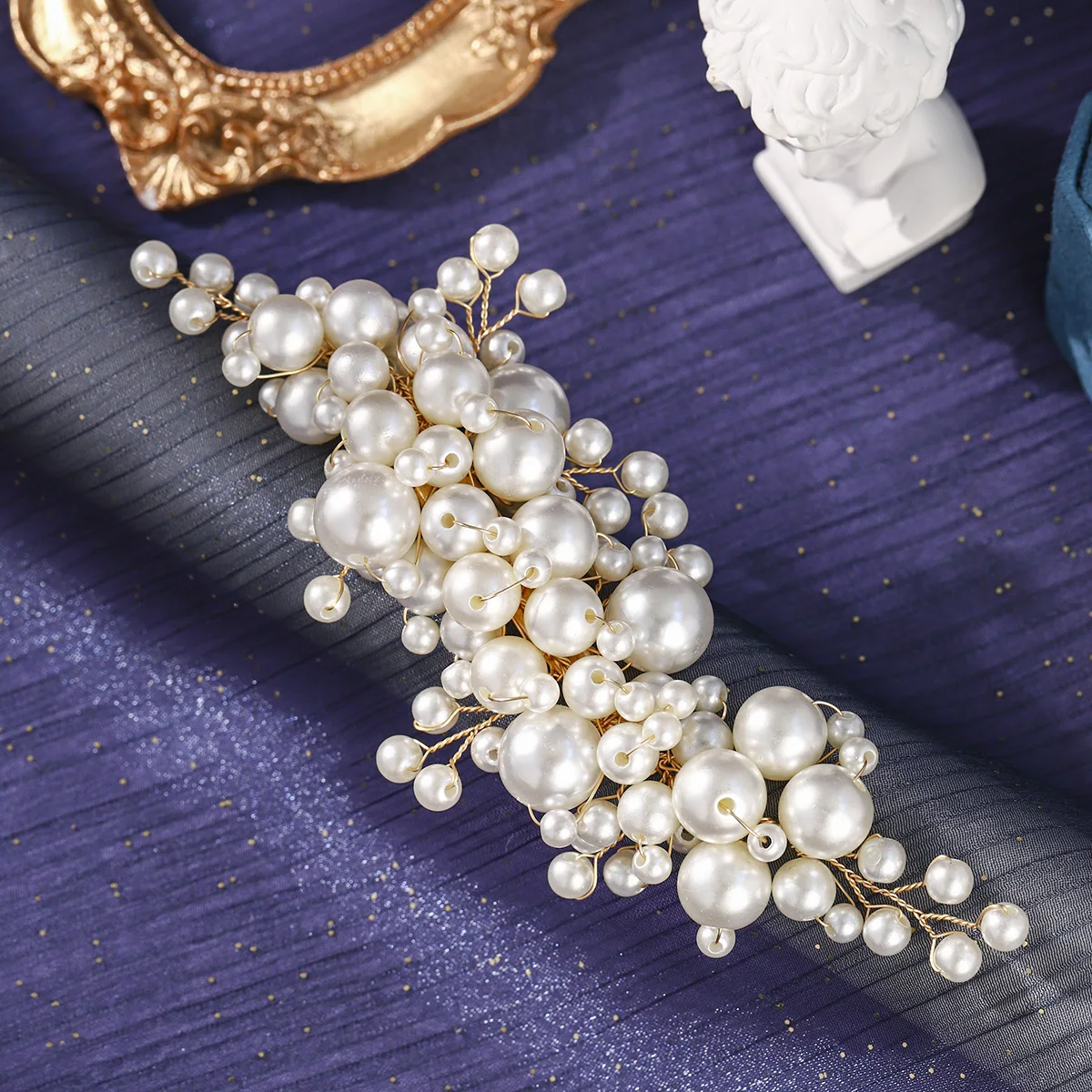 

Роскошная элегантная свадебная заколка для волос с жемчугом, изысканно ручная работа, заколка для волос из бисера, головной убор для женщин, вечерние аксессуары для волос