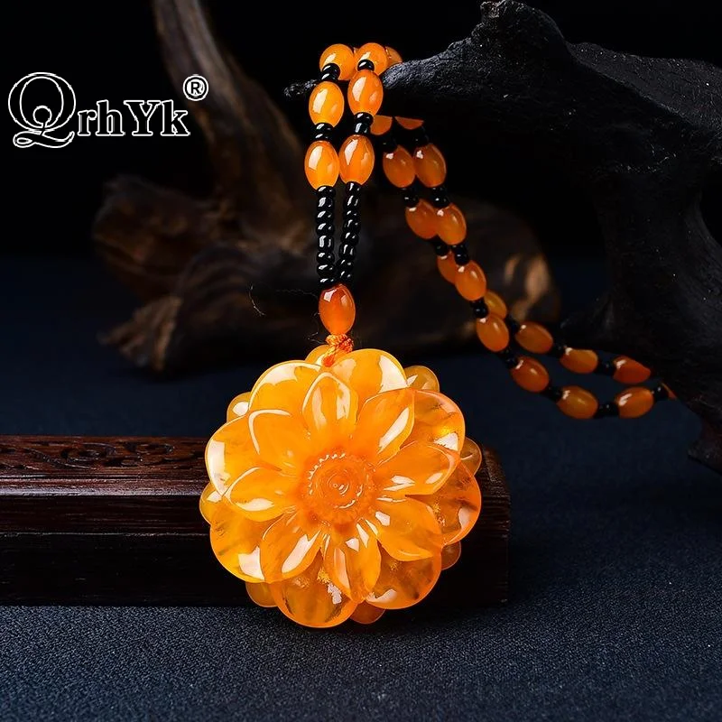 Yellow Beeswax Sweater Necklace Water Drop Flowers Gourd Leaves Amber Pendant Necklace Handicraft National Style Pendant