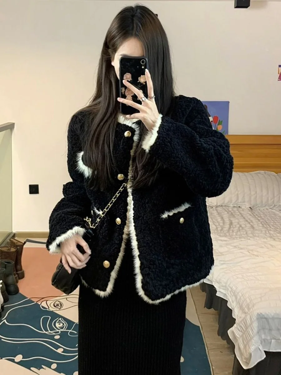 Lamb Fur Short Coat Women's Thickened Black Woolen Jacket Fall Winter New Style Fragrant Style Original Design Loose Fit Coat
