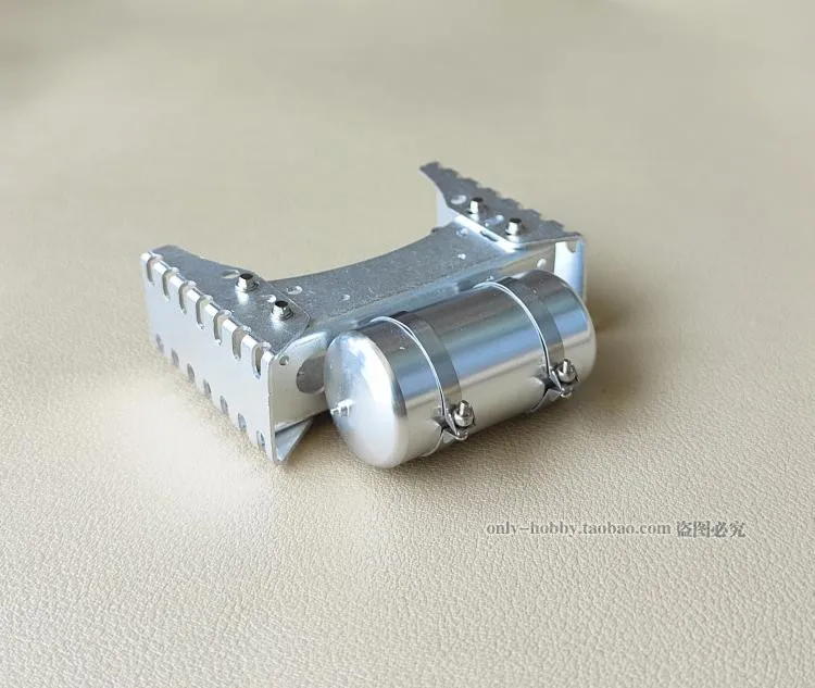 Tanque de almacenamiento de Gas con varilla de enchufe en V central de eje de un solo haz de Metal para camión Tamiya RC 1/14, volquete de remolque Scania Benz Actros Volvo MAN