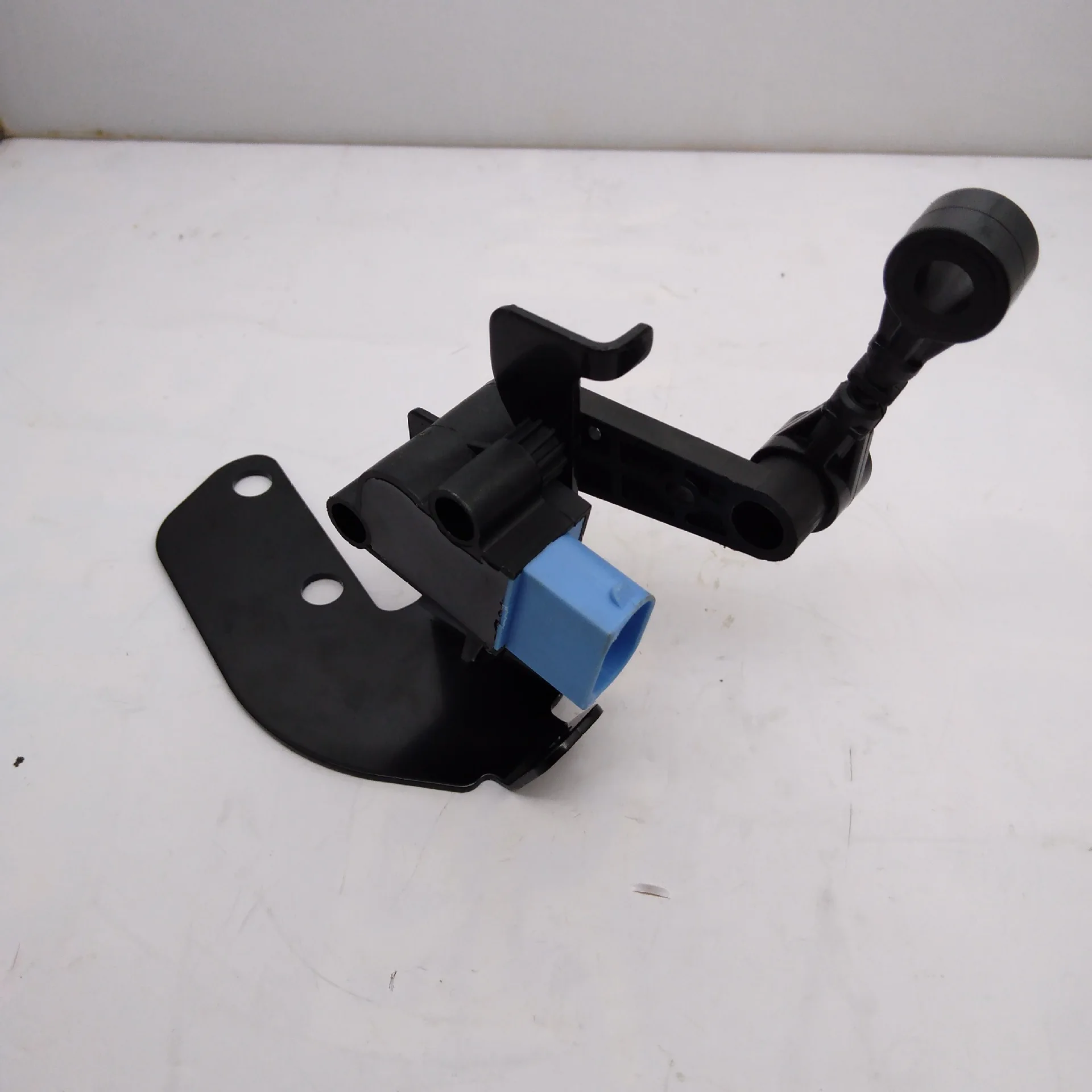 Automotive Height Sensor/Front Right Front Side For XF X250 8W833C280AF