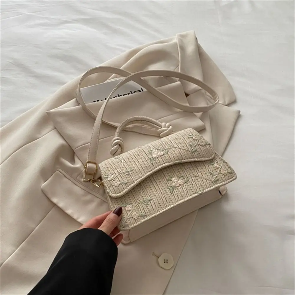 Fashion Grass Woven Straw Bag Rattan Large Capacity Handbags Bohemian Handmade Braid Crossbody Bag for Summer Beach