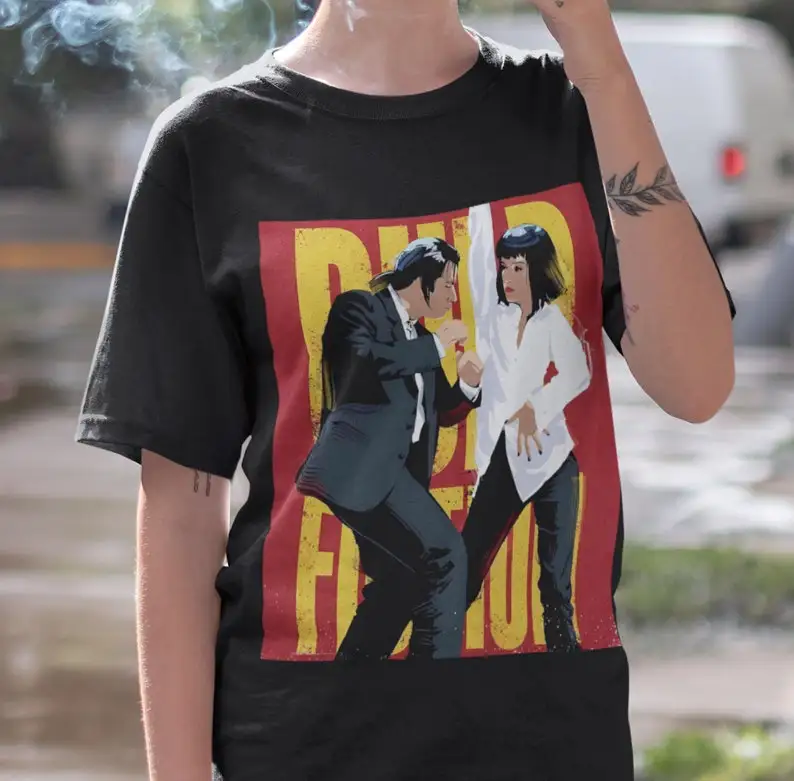 Pulp Fiction Artwork Crewneck T-shirt , Quentin Tarantino Tee Shirt, Twist Contest, John Travolta Uma Thurman