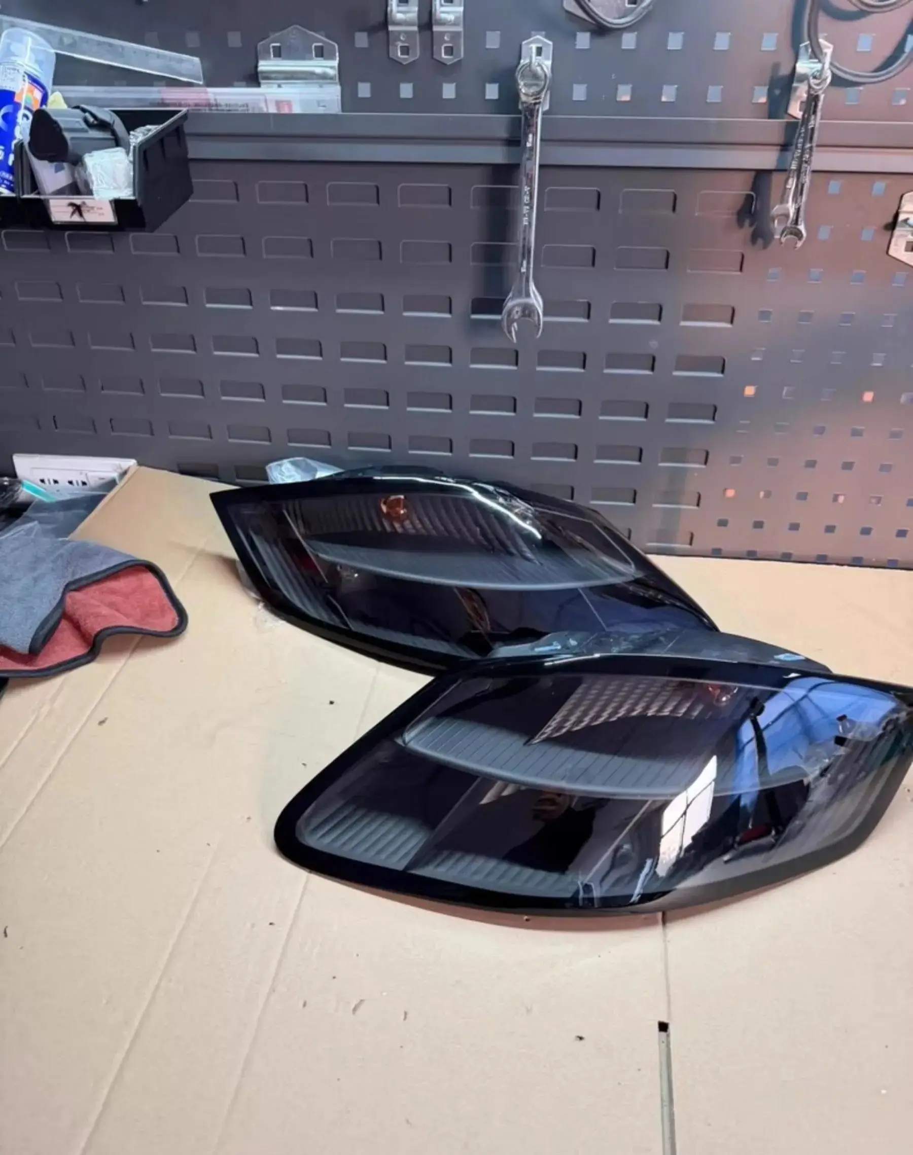 Car LED Tail Light modified Tail lamp Smoked black for Porsche 987.1 Brake Driving Reversing Lamp Turn Signal