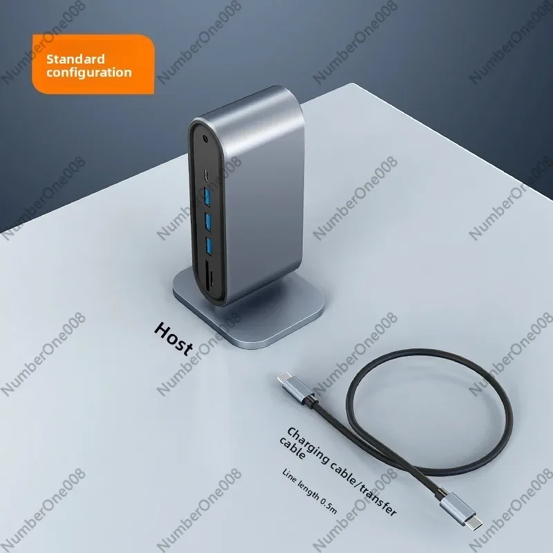 Hub connected to a laptop
