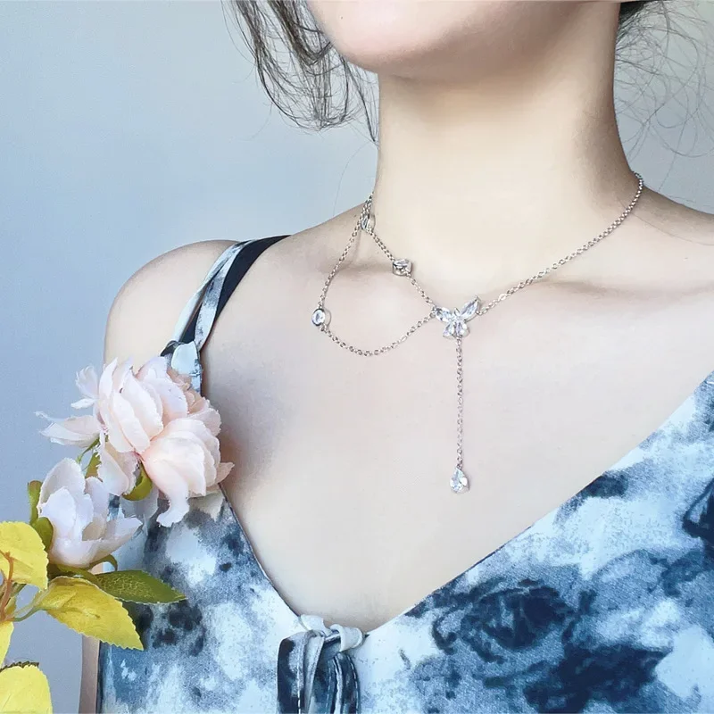 

MDL Moissa!ite Style Fairy Romantic Super Shiny Zirconia Teardrop Butterfly Lock Bone Chain Necklace Glitter Drill Designs