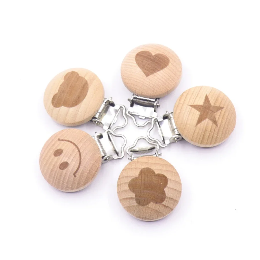 Pacifier Clip Cartoon Engrave Heart Stars Wooden Soother Clip 5pcs Nursing Accessories Diy Dummy Clip Chains Wooden Baby Teether