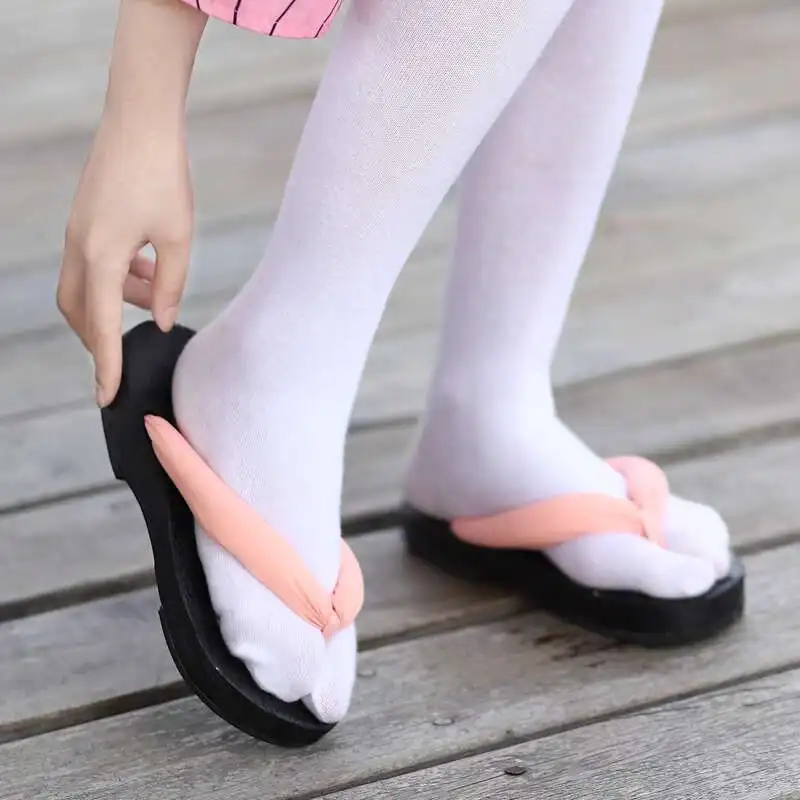 Women's Japanese Style Sandals Slippers Cosplay Japanese Flip-Flops Thick Sole Wooden Slippers Summer High Heels Japanese Style