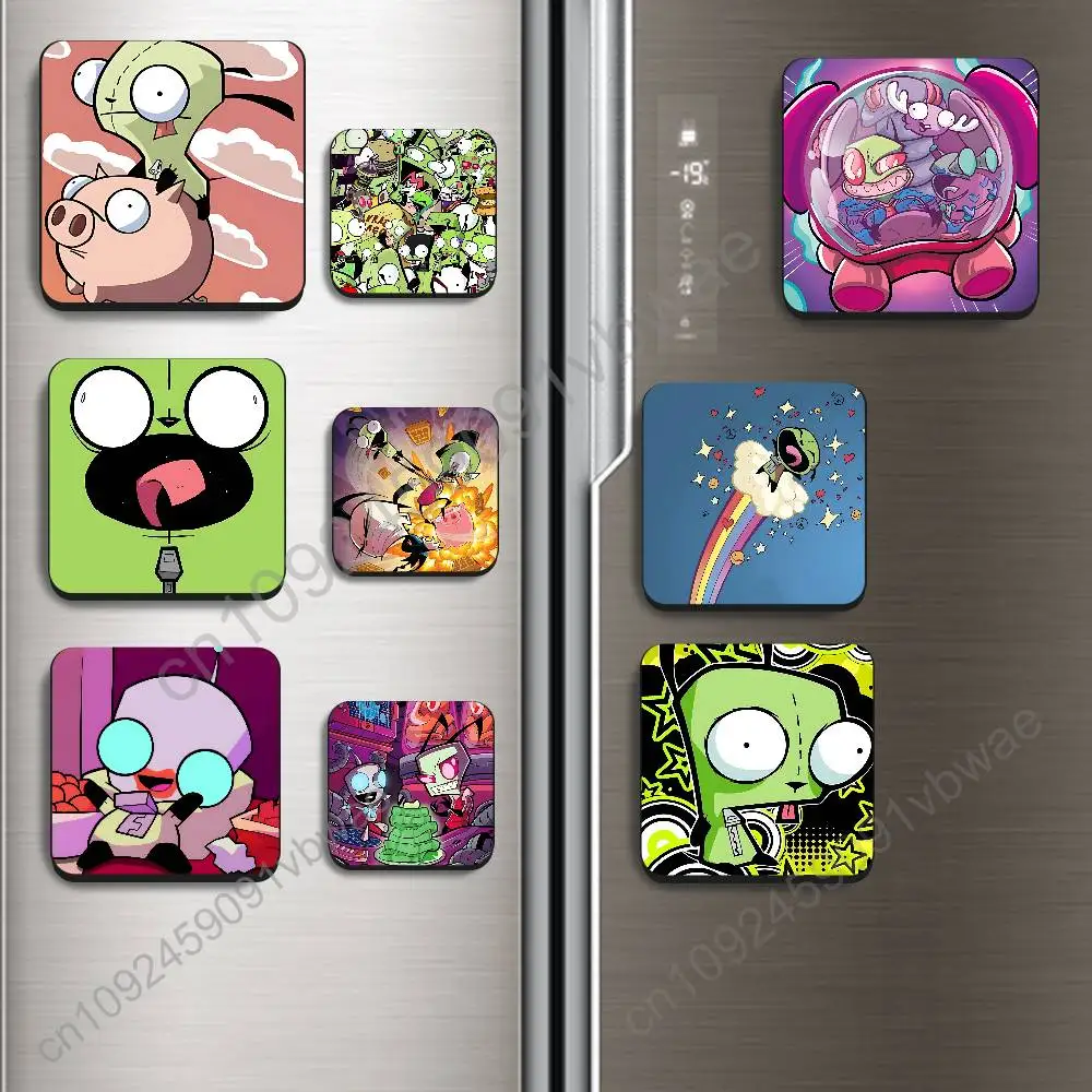 

game Classics Alien Invader Zim Black Square Plastic Fridge Magnet, for Magnetic, No Trace Left, Durable, Smooth and Textured