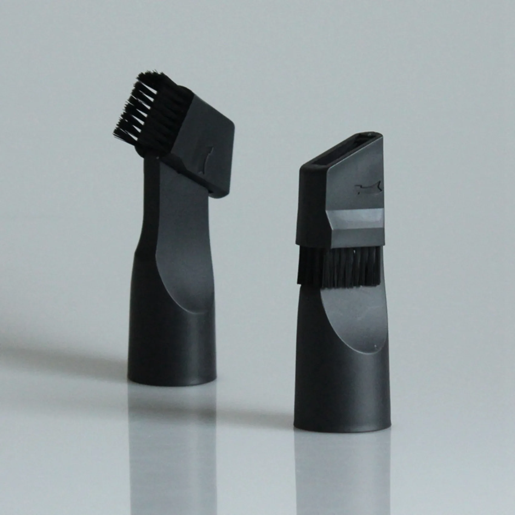 Y51A-2X Flat Suction Brush Head 32Mm Nozzle Universal Cleaning Brush Corner Dust Cleaning Tool