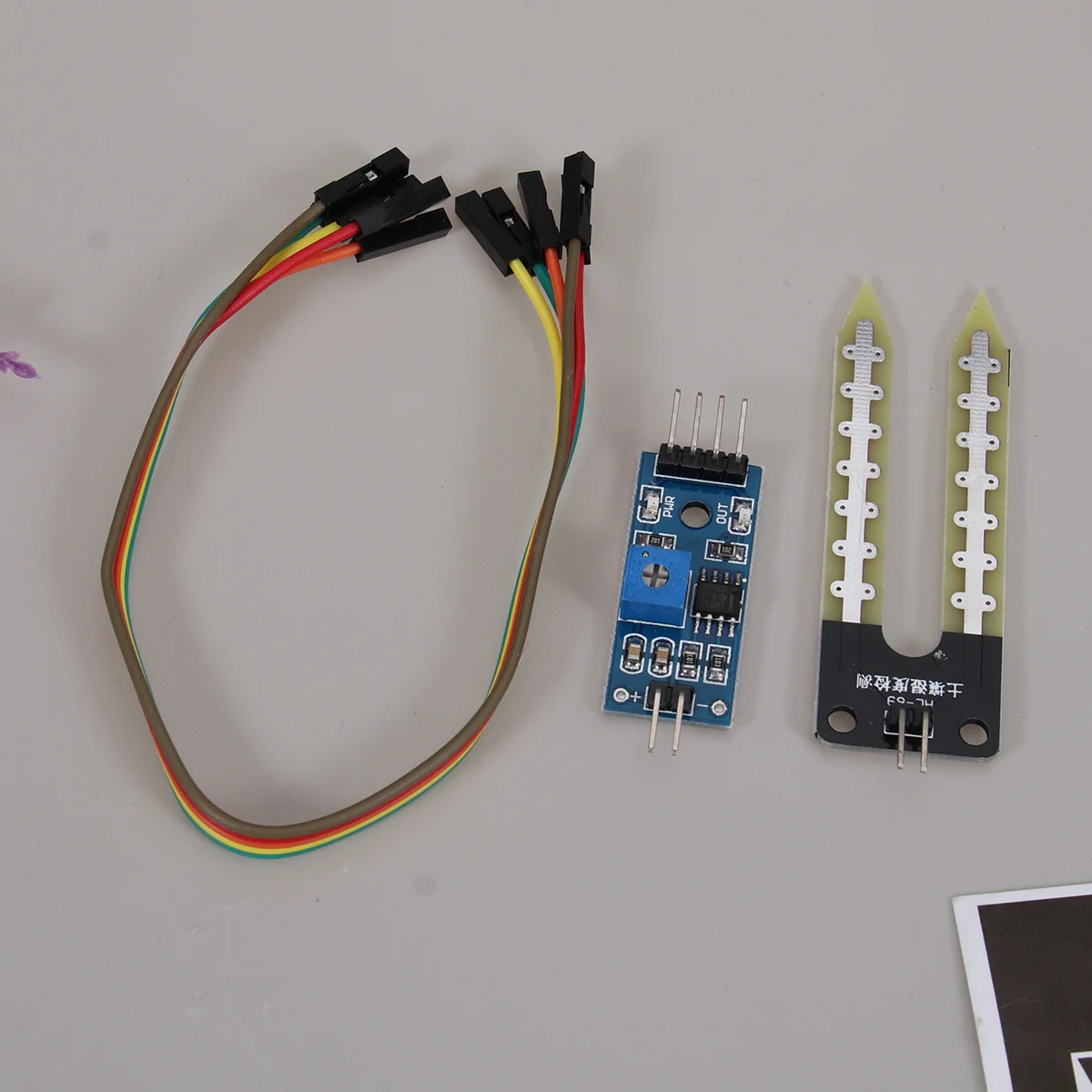 

2Pcs Soil Hygrometer Humidity Detection Module High Precision Dual Output for Automatic Plant Moisture