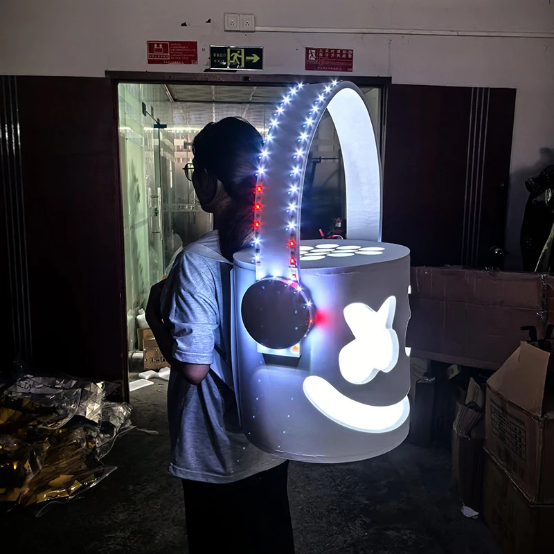 Confetti Cannon Backpack Bullet-loading hand-held bucket, glowing atmosphere prop, bar shooting tool, new foam bucket