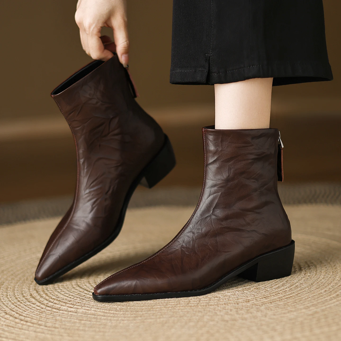 

﻿ Genuine Leather Women Ankle Boots Short Boots for Pointed Toe Womens pumps Stiletto Booties,Modern Boots,Western Boots