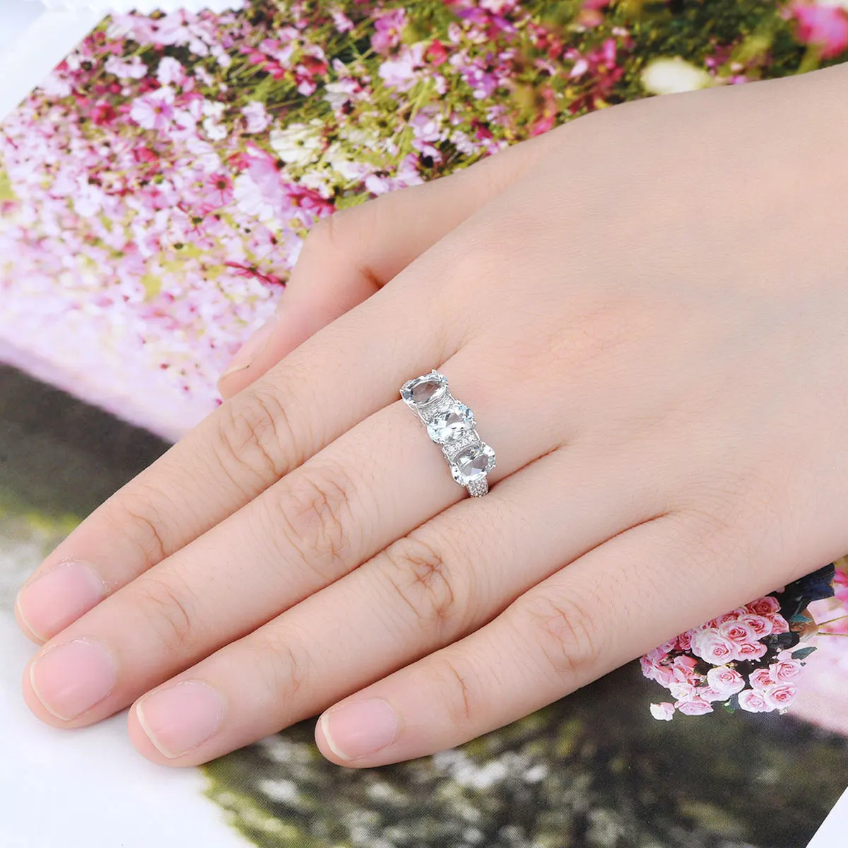 Natural Aquamarine Solid Sterling Silver Rings 2.1 Carats Light Blue Gemstones Birthstone Classic Fine Jewelrys Design S925 Gift