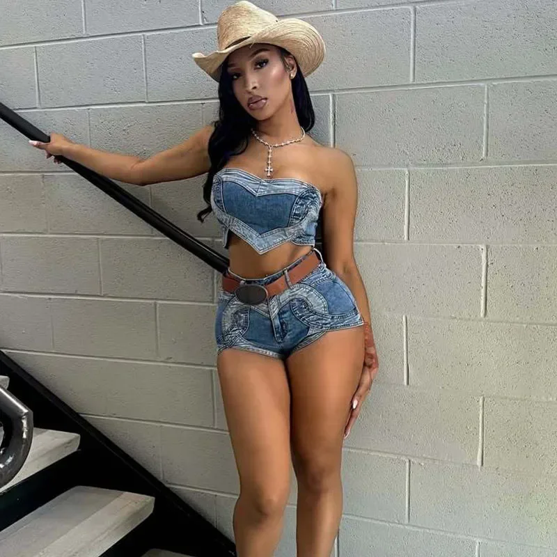 

Streetwear Love Denim Short Sets Women Two Piece Set Birthday Strapless Crop Top and Shorts Sexy Club Outfits Ensemble Femme