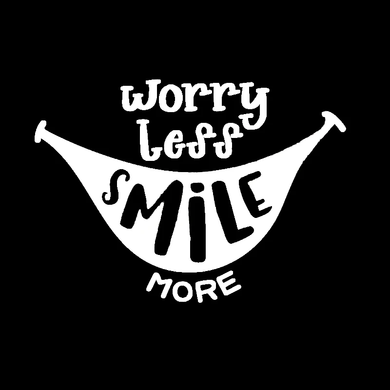 

беспокойство меньше улыбки, больше автомобильных наклеек, персонализированных грузовиков, мотоциклов, ноутбуков. Прекрасная улыбка. Забавные наклейки из полиэтилена.