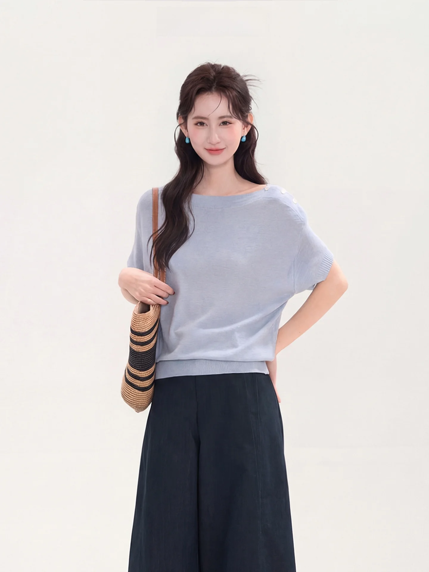 

Heme 10 Woolen Knitted Short Sleeve Striped One-Shoulder Women's Top Korean Style Spring Fashion Casual Breathable Soft