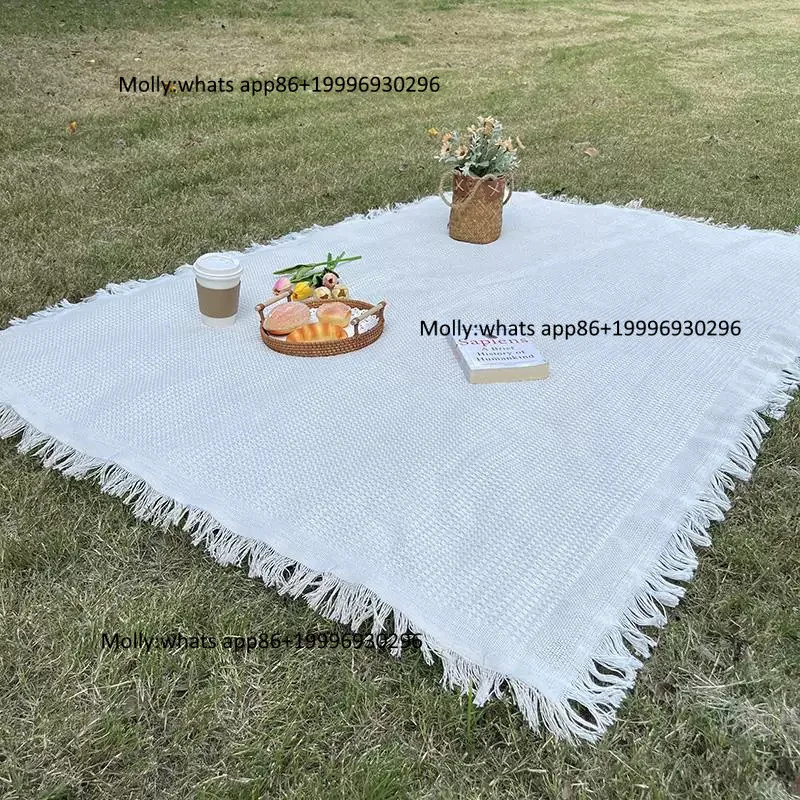 French Style INS Picnic Mat Thickened Outdoor Camping Beach Mat Polyester Non-Slip Wear-Resistant for Parks Music Festivals