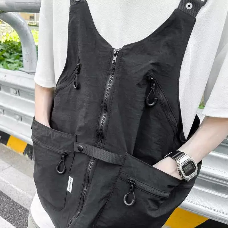 

2024 Multifunction Tactical Hip Hop Techwear Cargo Vest Men Women Outdoor Camping Dual-use Variable Backpack Waistcoat