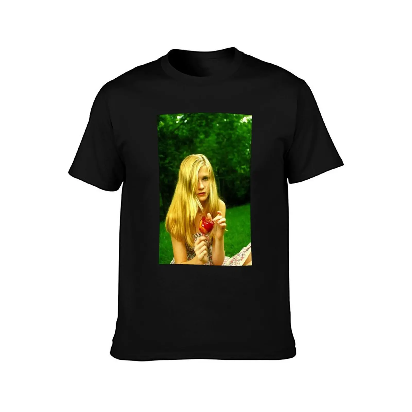 Kirsten Dunst in The Virgin Suicides T-Shirt Casual Fashion Print Tee Top T-Shirt