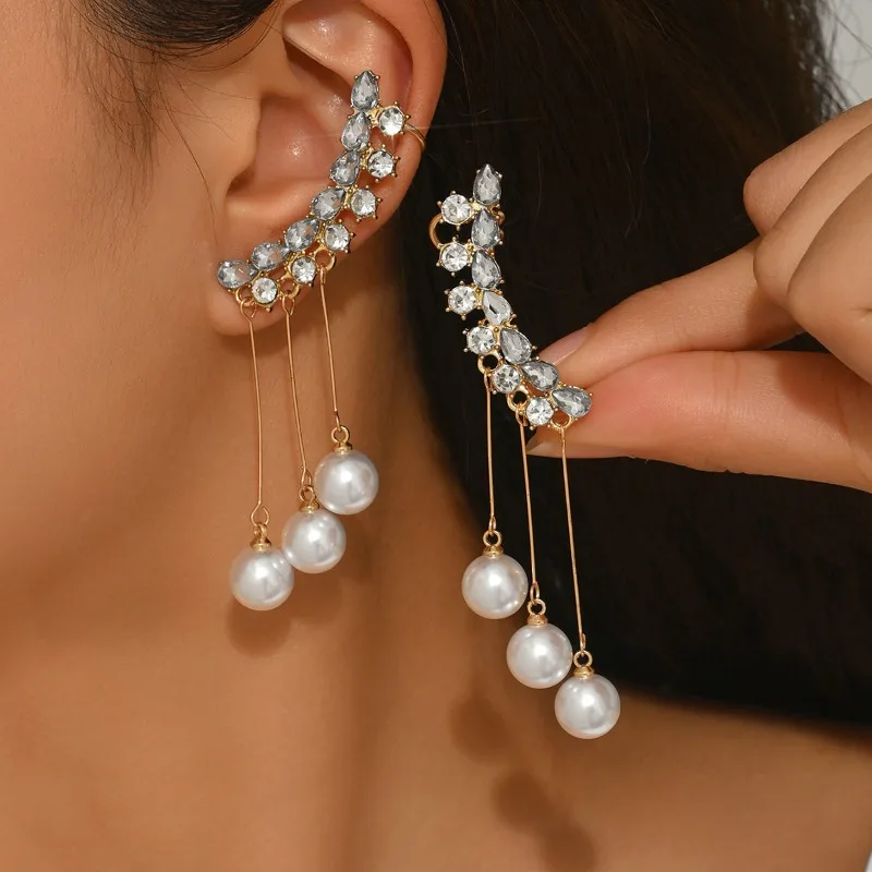 

Light luxury tassel imitation pearl earrings, fashionable and elegant, women's exquisite jewelry