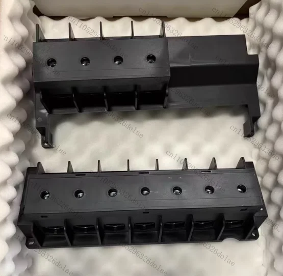1pc new Frequency converter 610-630 series input and output plastic terminal 30-37-45kw
