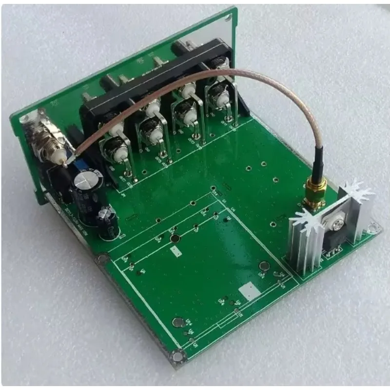 BG7TBL 10MHz OCXO Frequency Standard, 8 Channel Output Distribution Amplifier for GPSDO & Laboratory Test