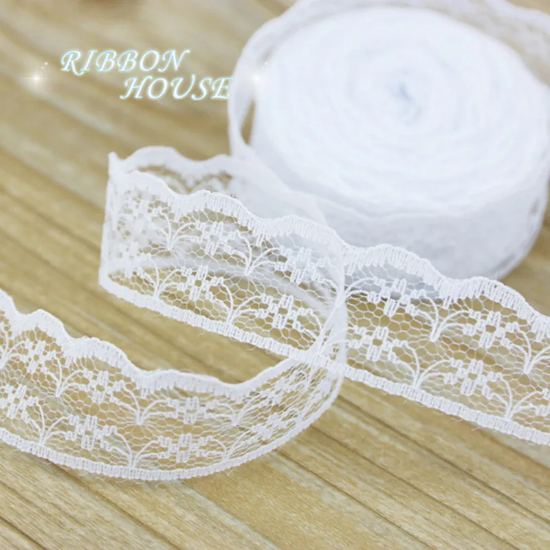 

(10 yards/roll) 2.25cm White lace fabric Webbing Decoration Lovely gift packing Cotton Material