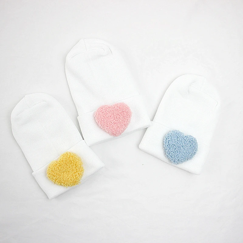 

0-6M Newborn Winter Warm Knit Beanie Hat with Love Heart Solid Crochet Casual White Bonnet Infantil Toddlers Baby Hat Skullcap