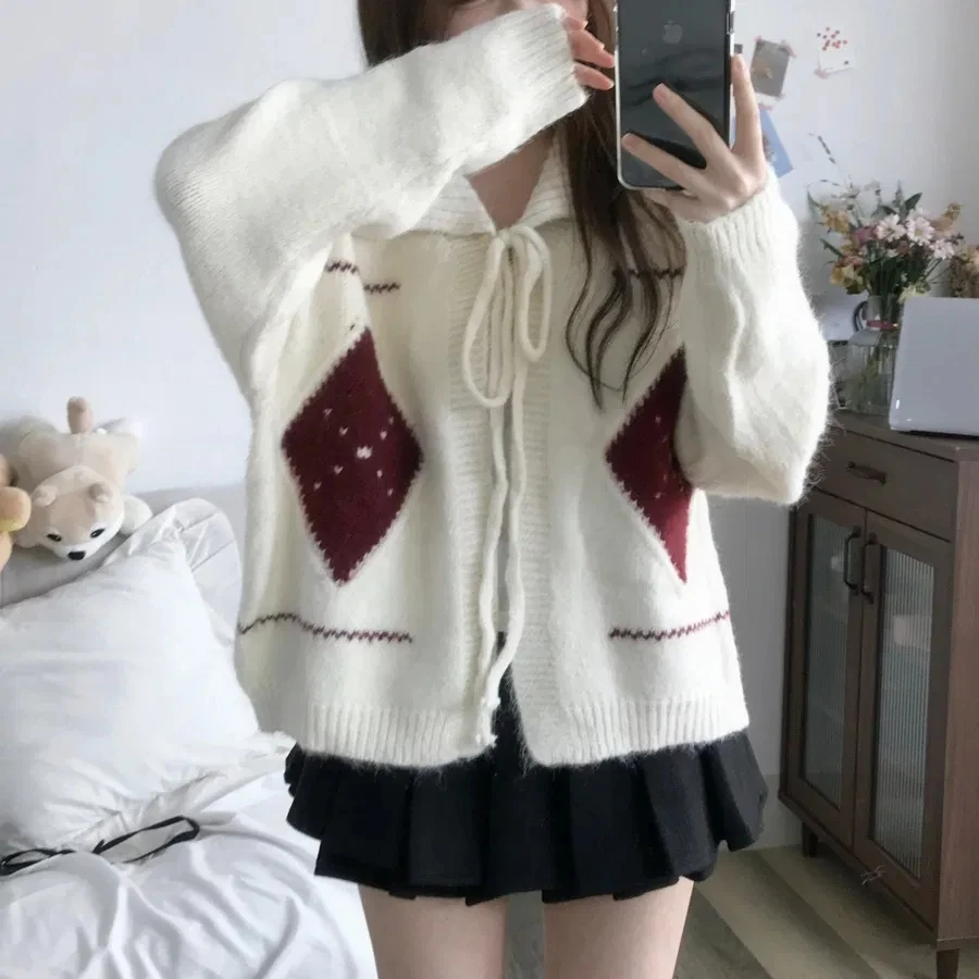 

Женский вязаный свитер, пальто, свободный крой, винтажный повседневный свитер с цветочной вышивкой и лацканами с поясом, осень-зима, Новое поступление