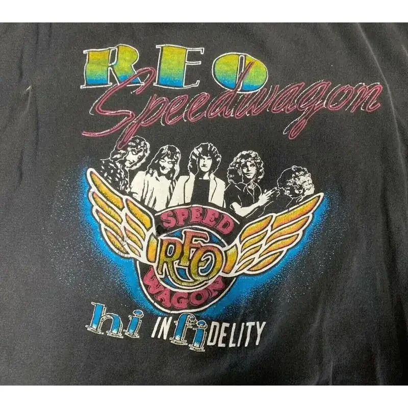 Vintage REO Speedwagon High Infidelity Concert T shirt