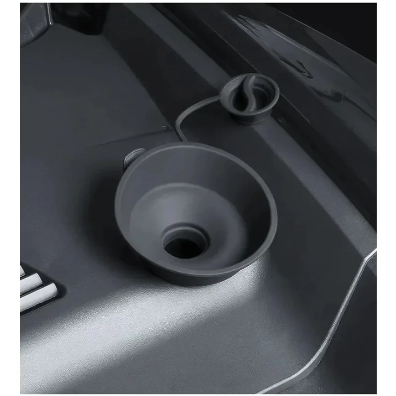 غطاء واقي لثقب ذراع ممسحة الزجاج الأمامي للسيارة ، تنظيف زجاجي ، منفذ ملء السوائل ، قمع مساعد لنموذج تسلا 3 Y