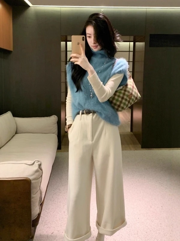 

Синий вязаный жилет с высоким воротником 2026: Новинка, модный, для многослойных образов, в стиле Little Franche, свободный крой, длинный рукав, цветной