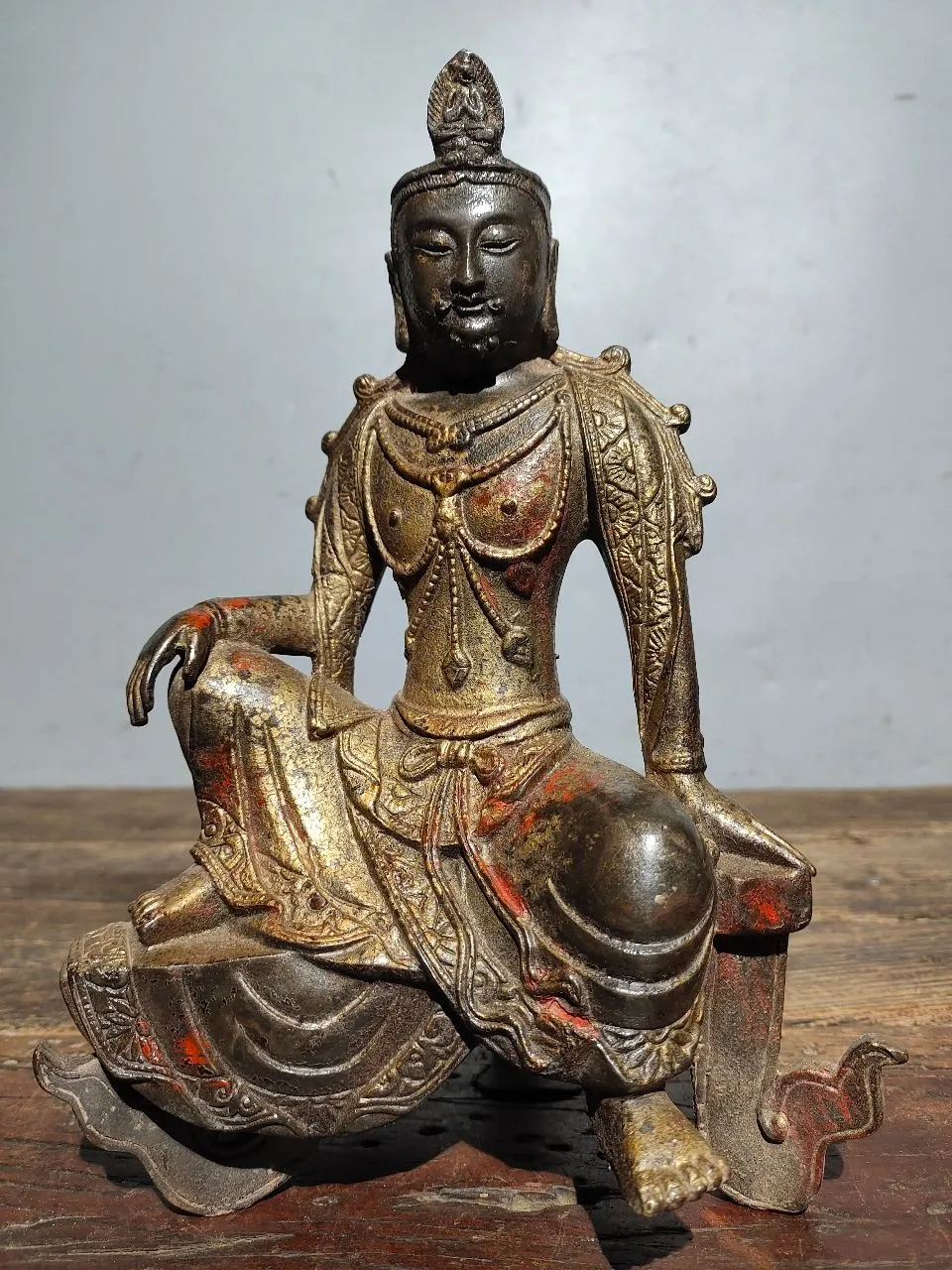 

10"Tibetan Temple Collection Old Bronze Cinnabar Mud gold Northern Wei Buddha Bench Buddha worship hall Town House Exorcism