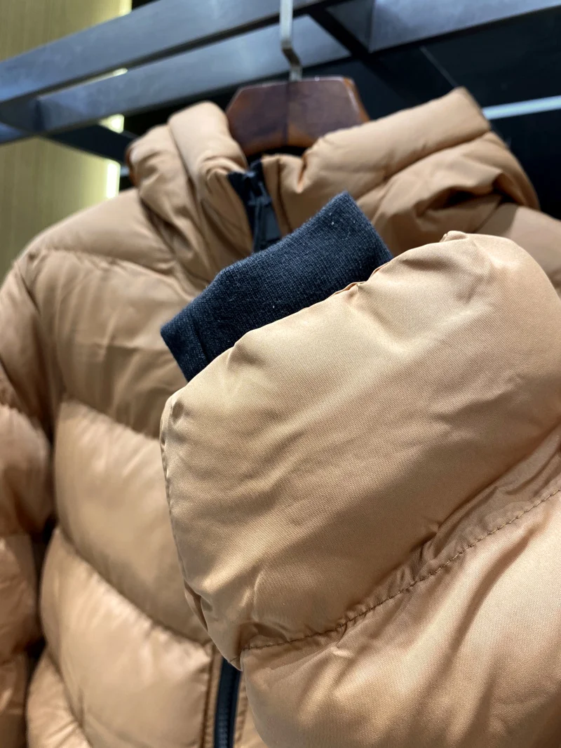 معطف بقلنسوة كاجوال للرجال من القطن الدافئ من Thiened مقاوم للرياح ومقاوم للماء وديكور بسحاب للشباب