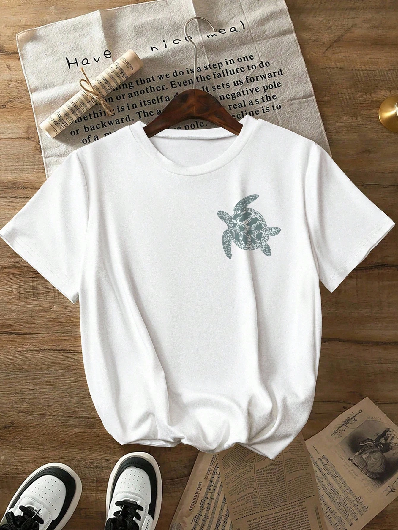 

Casual Turtle Graphic Printing Summer, Autumn and Winter Luxury Brand Pure Cotton Men's and Women's T-shirt Short-sleeved