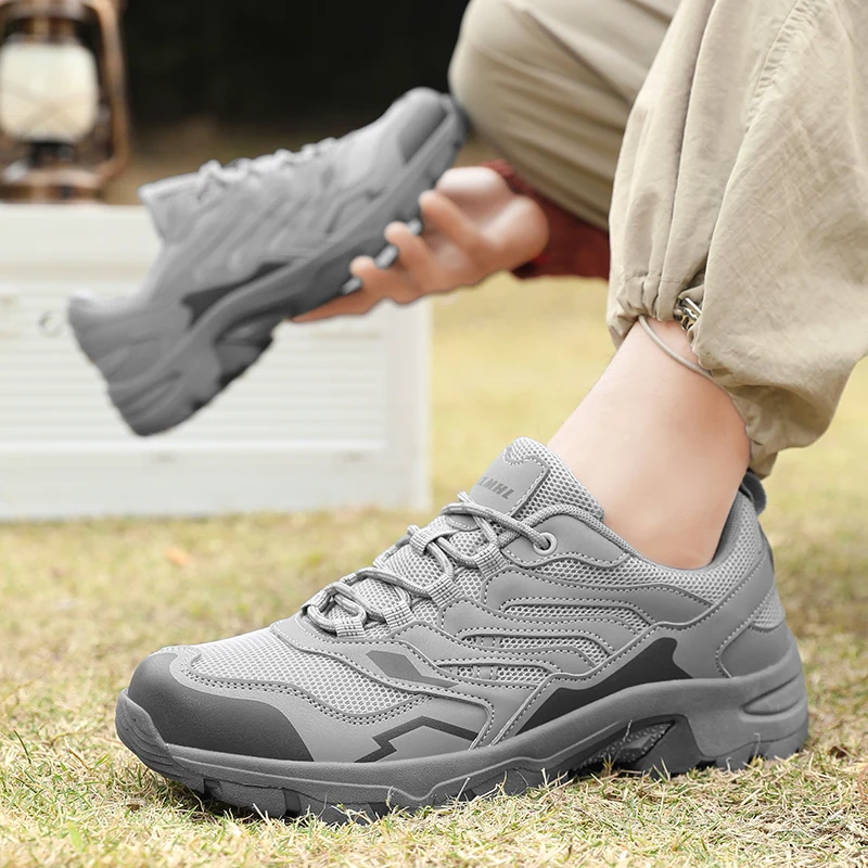 

Hiking Shoes Men Anti-slip Lightweight Outdoor Sports Shoes Men Comfortable Fashion Breathable Casual Sneakers Men Shoes