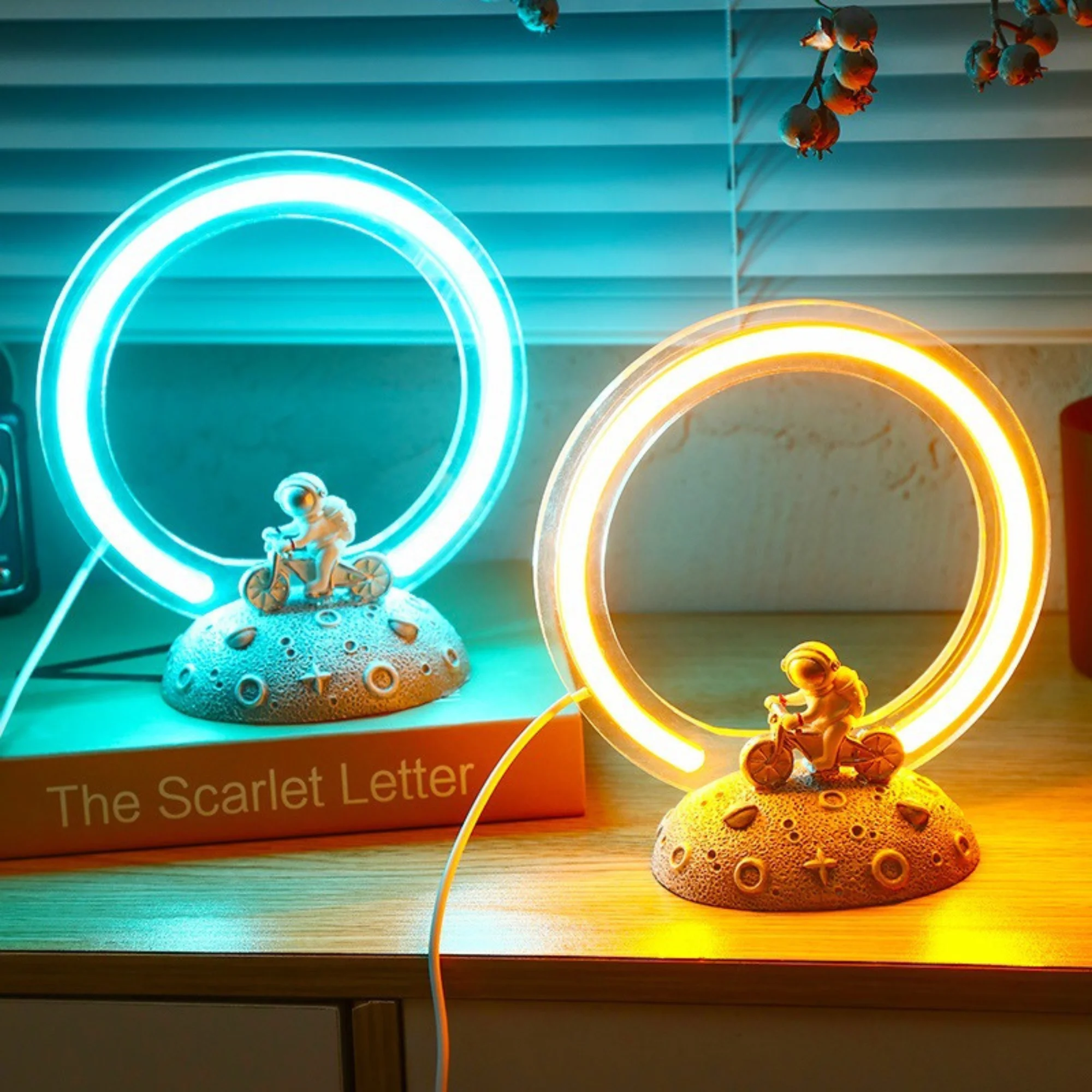 3D Astronaut Sand Painting Table Lamp 2023 New Cool Night Light USB Quicksand Lamp Home Office Bedroom Creative Decoration