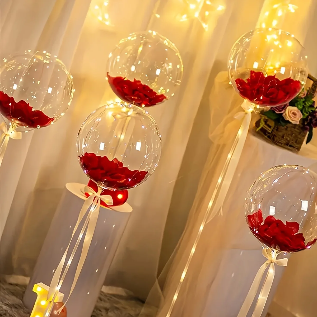 2/5-teilige LED-Lichterkette mit Rosenblättern und transparenten Ballons, geeignet für Valentinstag, Geburtstagsfeiern, Heiratsanträge