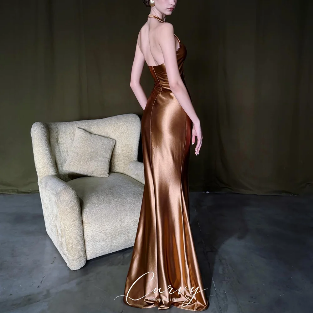 Curvy Modern Gold Evening Dresses for Women Halter Neck Satin Mermaid Formal Party Dress with Open Back Customized