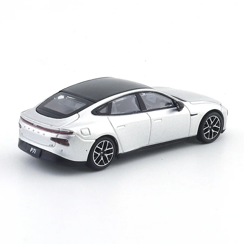 XCARTOYS 1/64 XROC P7i- Star Green Car Alloy Toys Motor Vehicle Diecast Metal Model Kids Xmas Gift Toys for Boys