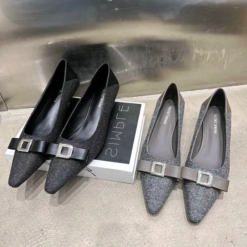 

Элегантные женские туфли-лодочки на каблуке «котенок», пикантные тканевые замшевые офисные туфли с острым носком на низком каблуке, осенние удобные женские лоферы на каблуке Muels
