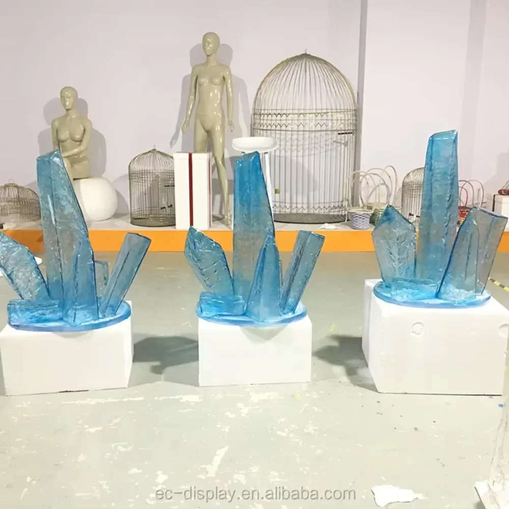 

Customized Clear Resin Icicles Window Display Icicles Ice Cluster Sculpture