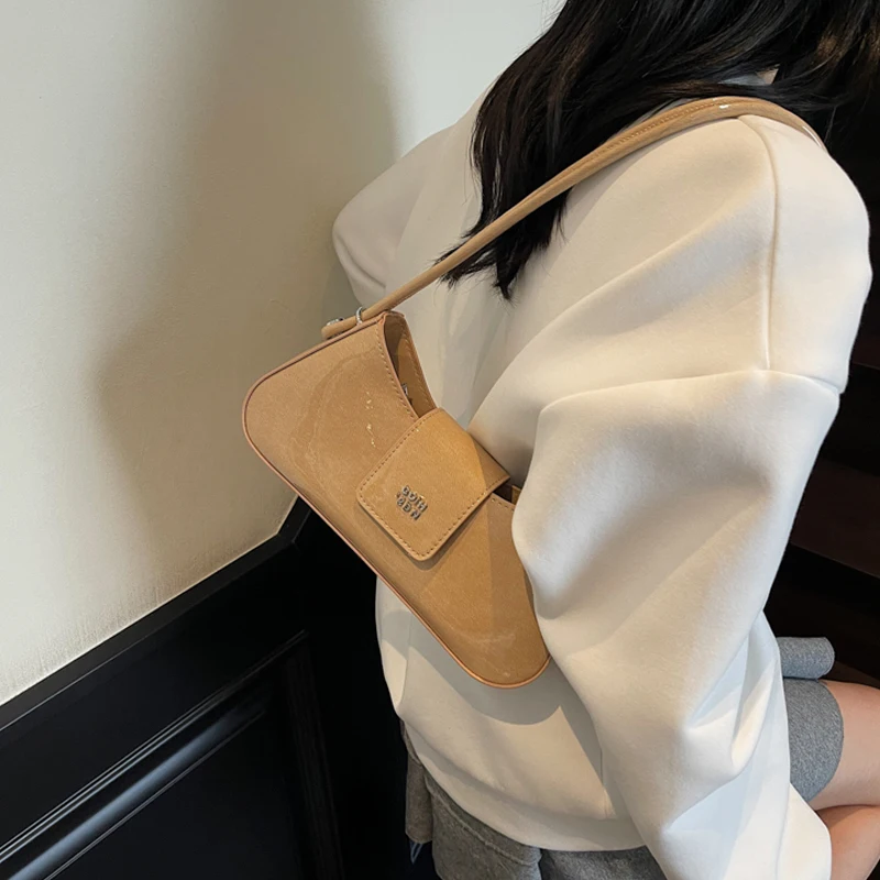 Retro High-Grade Burgundy Shoulder Bag Women's Temperament Fasion Letter PU Leather Underarm Bags Classic Elegant Ladies Handbag