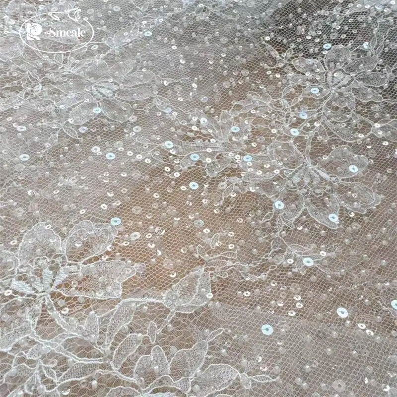 SMEALE Weiße Perlen Pailletten Spitzenstoff Luxuriöses Abendkleid Französische Spitze Braut-Hochzeitsstoff. Stoffe zum Nähen – Detail 7