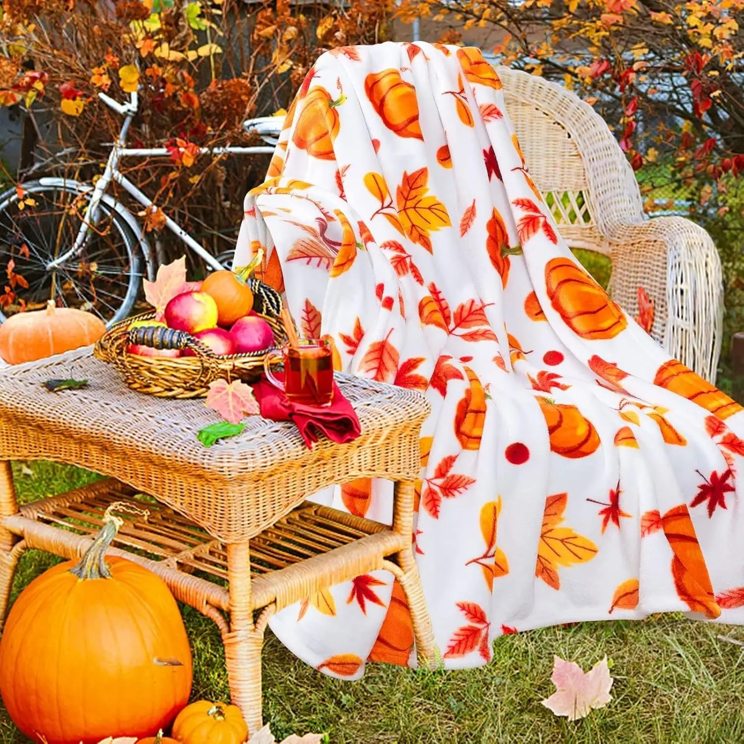 Inhand Fall Throw Blanket Halloween Pumpkin Autumn Plush Decor Fuzzy Picnic Blankets for Couch Sofa Chairs Cute Holiday for Gift