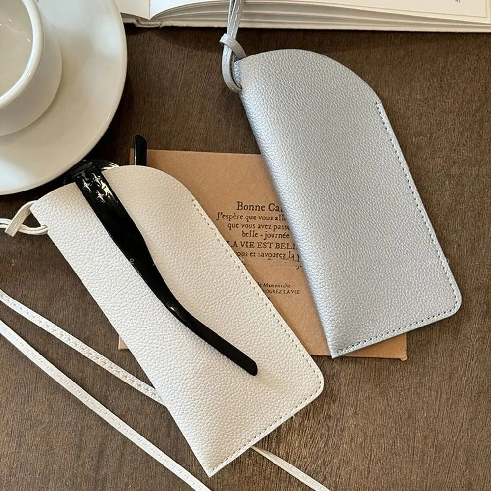 موضة بولي Leather الجلود العين نظارات القضية مع الحبل معلقة الرقبة نظارات حقيبة التخزين قلادة المحمولة نظارات كيس أكياس النساء